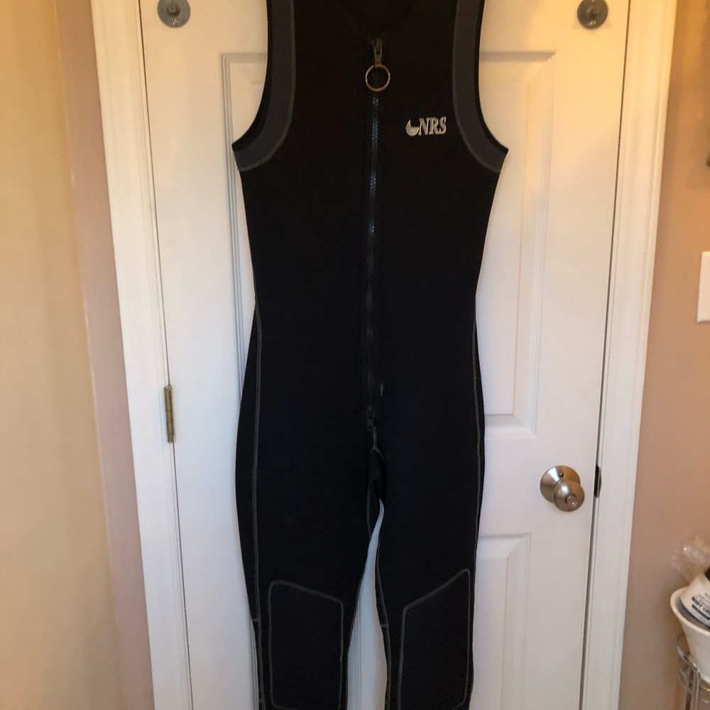 NRS Wetsuit, black, full zipper, size L